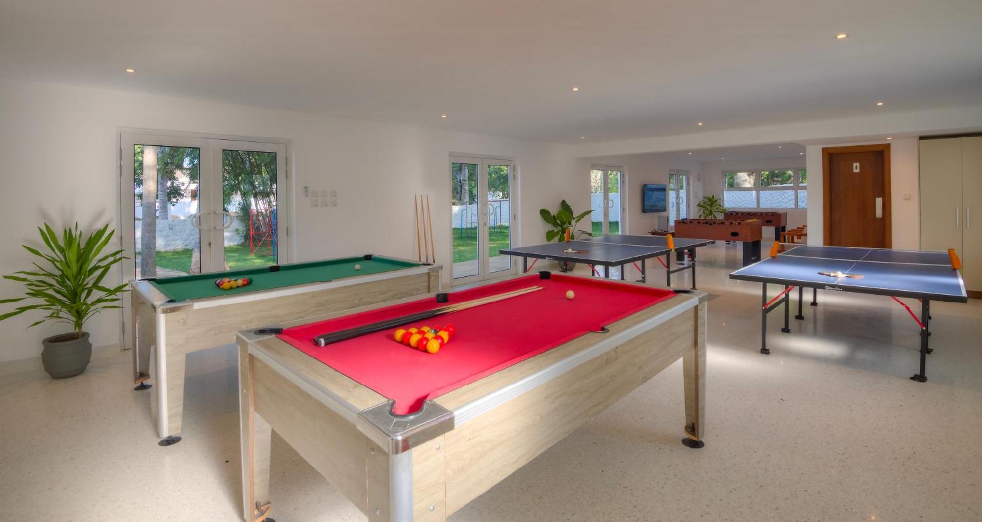 Diamonds Leisure Beach & Golf Resort Diani Beach Ngoại thất bức ảnh The games room