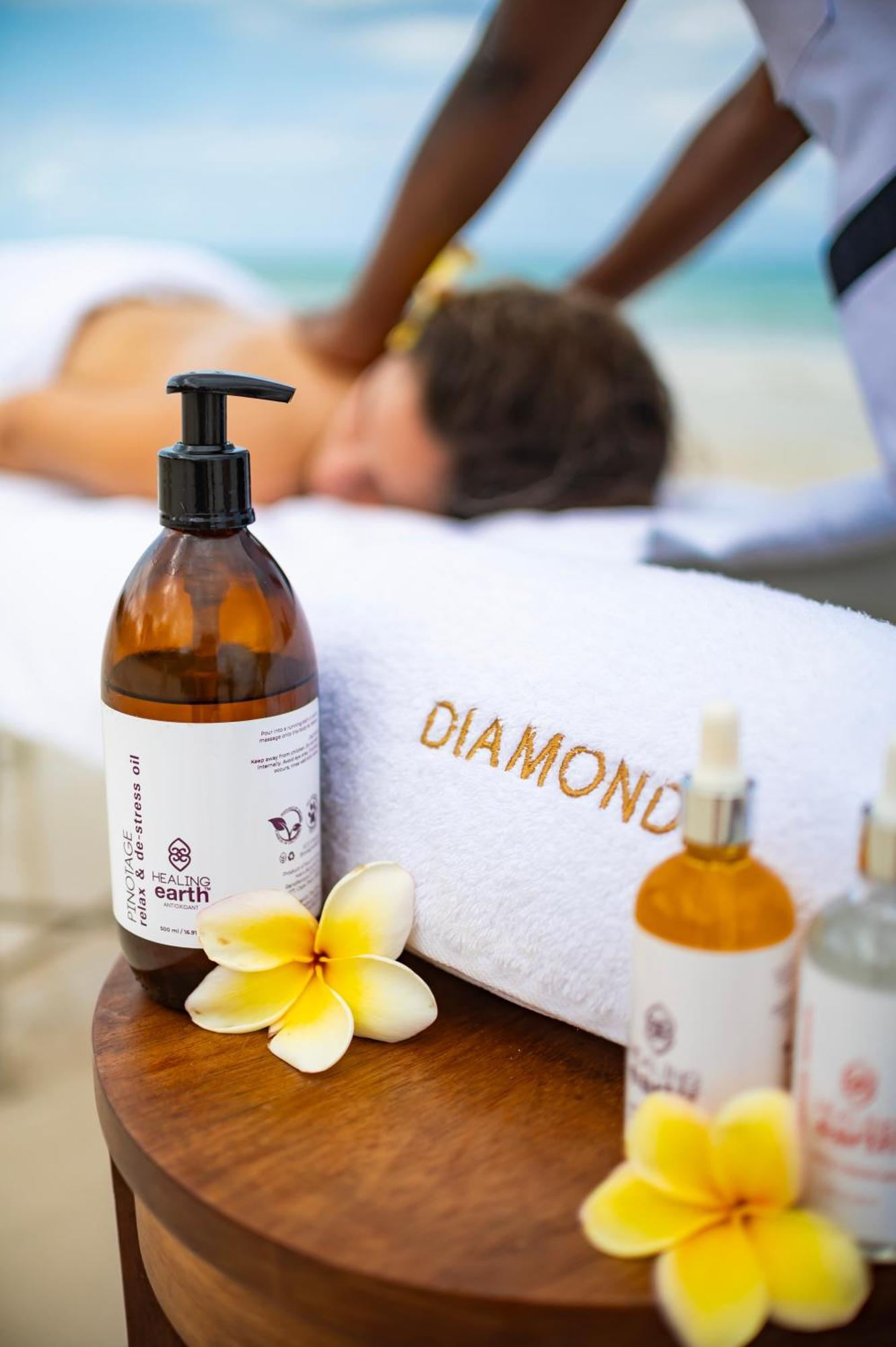 Diamonds Leisure Beach & Golf Resort Diani Beach Ngoại thất bức ảnh Spa treatment