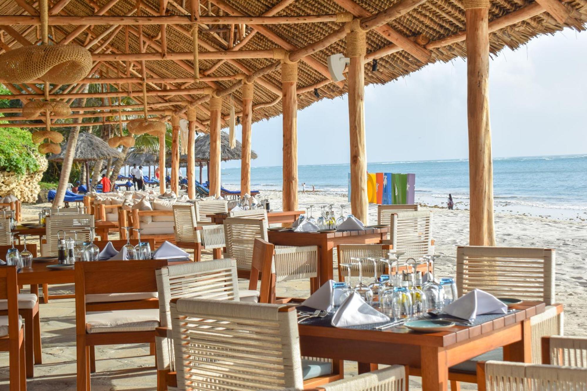 Diamonds Leisure Beach & Golf Resort Diani Beach Ngoại thất bức ảnh