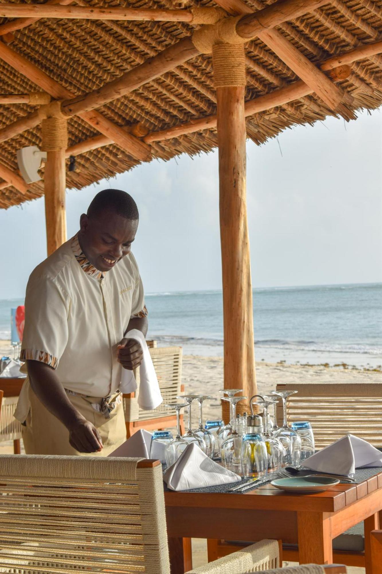 Diamonds Leisure Beach & Golf Resort Diani Beach Ngoại thất bức ảnh